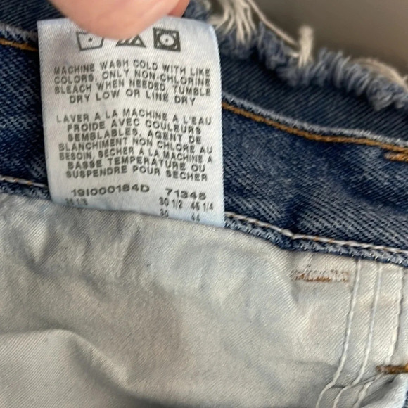 RUSTLER Upcycled Cutoff Jean Shorts Blue Mid Wash Denim Distressed Size 34 - Picture 8 of 10